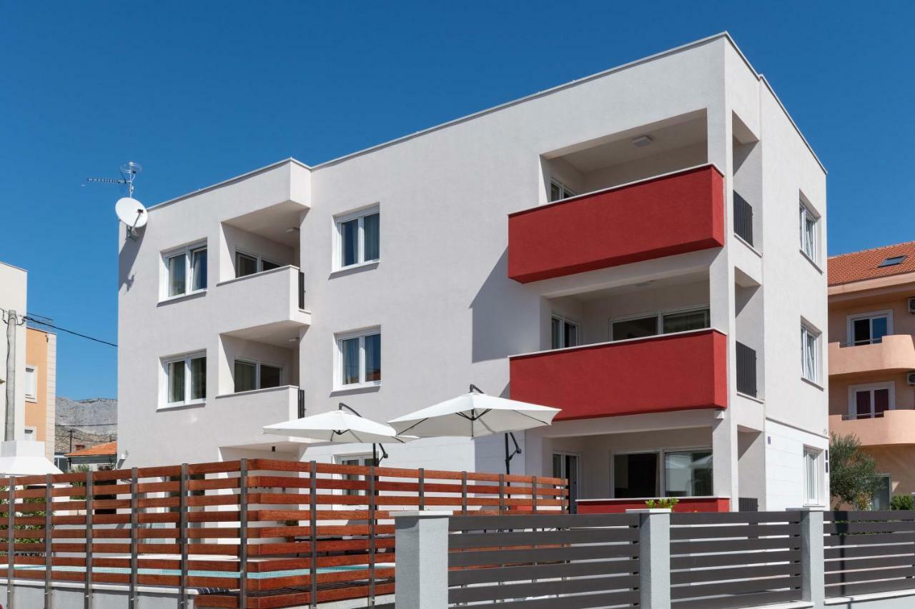 Apartment House Ivan John Podstrana Eksteriør billede